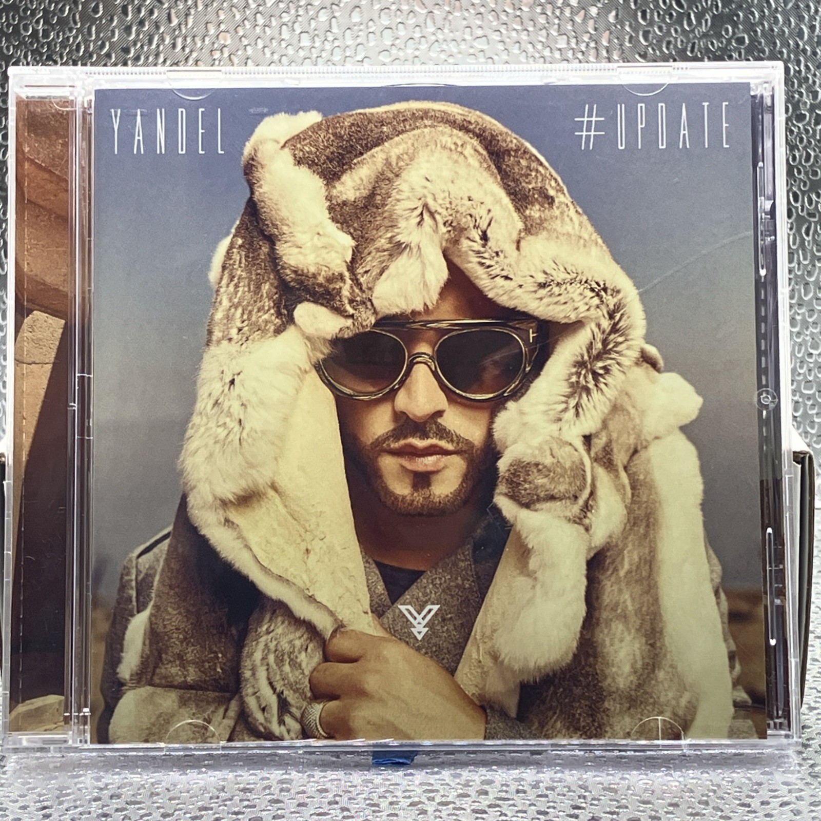 #Update by Yandel (CD, 2017)