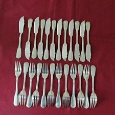 12 Forks And 12 Fish Knives In Silver Plated Metal P P Fillet And Shell