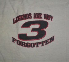 Dale Earnhardt 1951-2001 Legends Live Forever White T-Shirt XL Fruit of the Loom