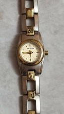 VINTAGE WALTHAM LADIES TWO-TONE QUARTZ  BRACELET WATCH (YWL-389) - WORKS WELL