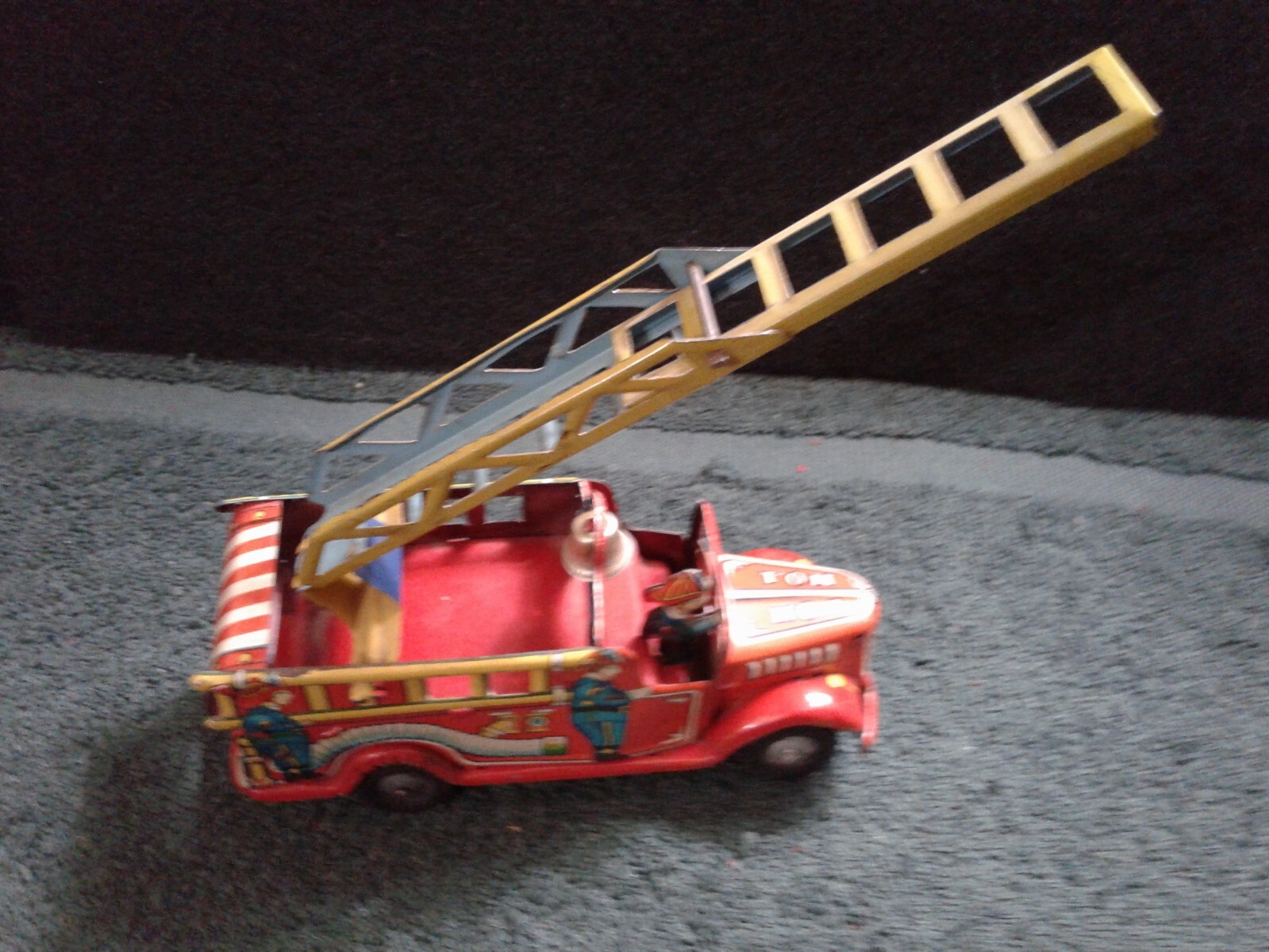 Vintage Tin Litho TM Trade Mark No. 1 Fire Truck w/Ladder & Bell, Japan