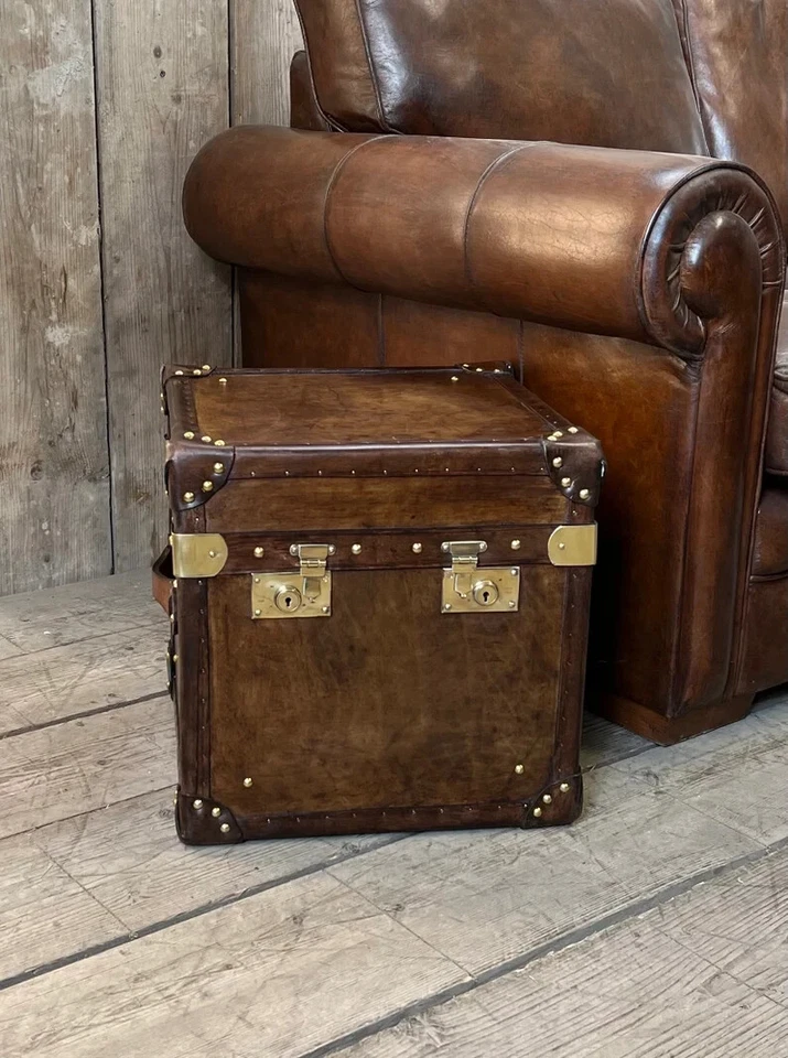 Handmade Wooden Leather Storage Trunk Coffee Table Perfect Christmas Gift - Image 2 of 4