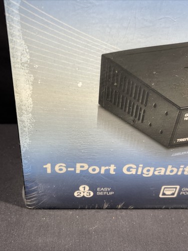 TRENDnet TEG-S17Dg, 16-Port Gigabit GREENnet Desktop Switch - Picture 3 of 14