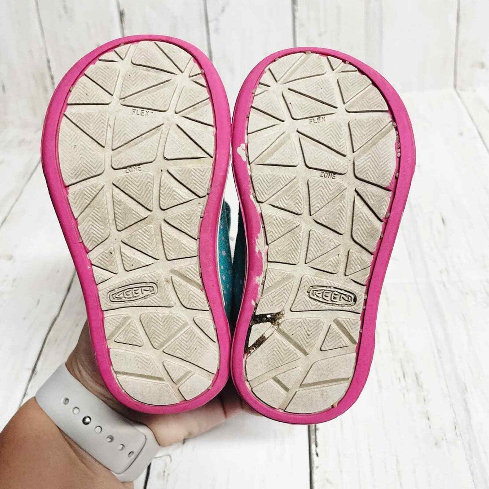 Sneakers Lo Keen a pois rosa e blu con gancio e anello taglia 5