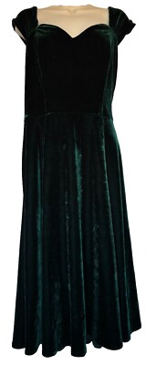 New Without Tags. Collectif Karin Bottle Green Velvet Swing Dress Size 16 | eBay UK New Without Tags. Collectif Karin Bottle Green Velvet Swing Dress Size 16 | eBay UK