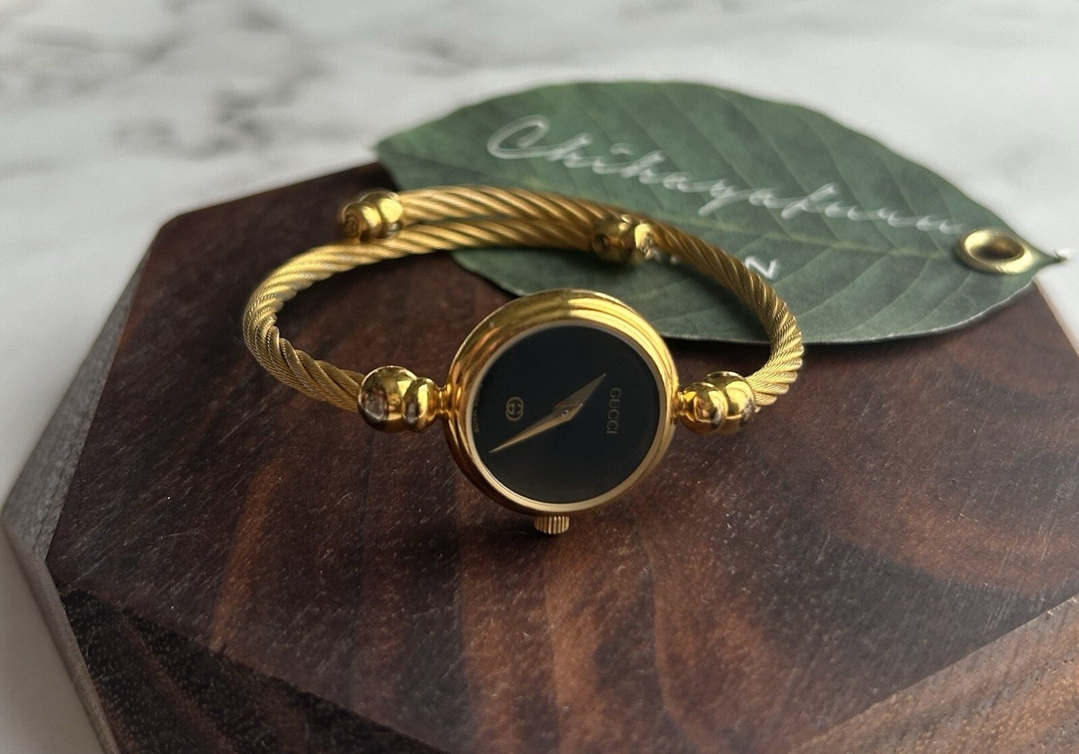 Vintage Gucci 2700L Black Dial Gold Plated Quartz Ladies Watch