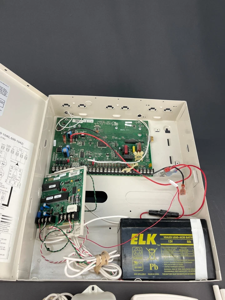 ITI/GE/Interlogix Concord 4 Panel + Keypad Zone Module Alarm Kit - Image 2 of 4