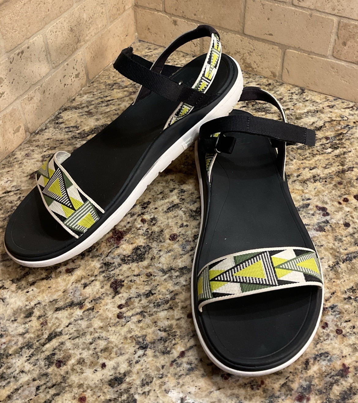 Teva Terra Float Nova Slingback Adjustable 1009808 Womens Black Size 8 Sandals