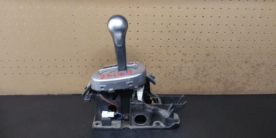 14 15 16 17 NISSAN VERSA TRANSMISSION SHIFT ASSY OEM 34901-9KA1C - Image 3 of 4