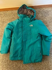 The North Face Kids Ski Jacket Insulated - size 10/12