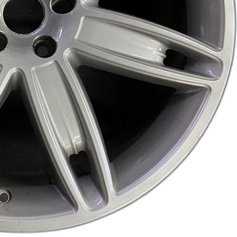 Maserati Quattroporte 2013-2014 Rear Wheel P/N 670010623