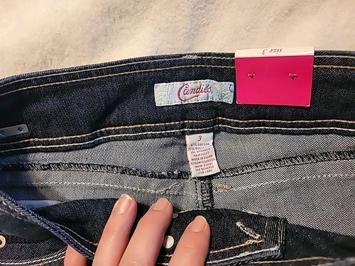NEW Juniors sz 3 Candies Cool and Cuffed Denim Capris Double Button - Picture 8 of 16