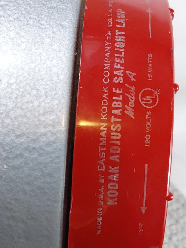Lámpara Kodak Cuarto Oscuro Modelo A con Cable + Soporte + Filtro Safelight Serie Wratten 6b Foto 4 de 4
