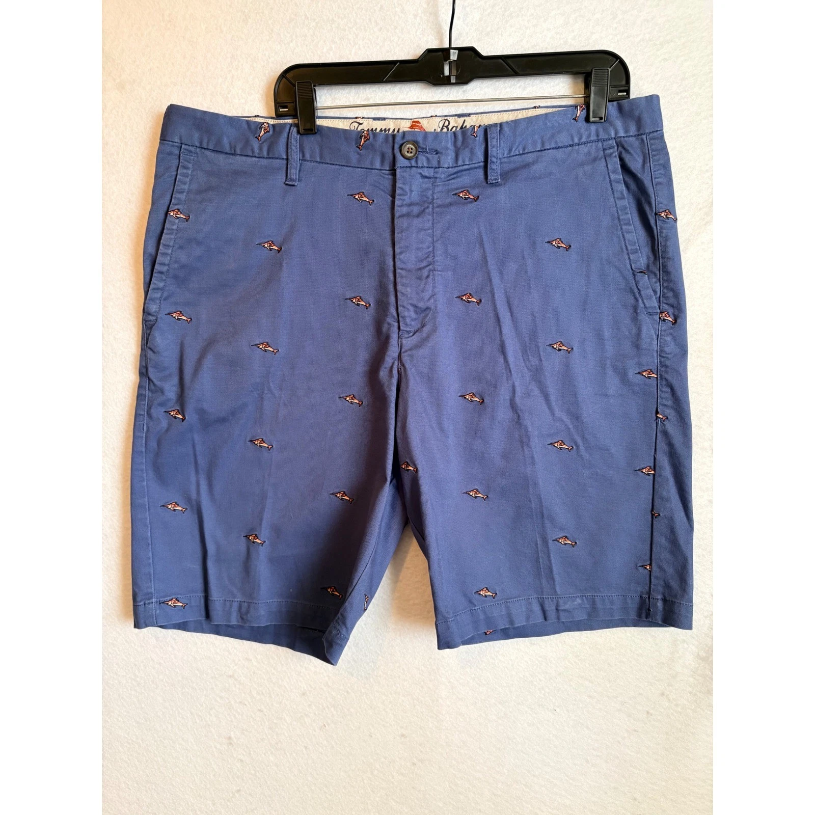Tommy Bahama Mens Blue Marlin Embroidered Chino Shorts Size 38 Cotton Stretch