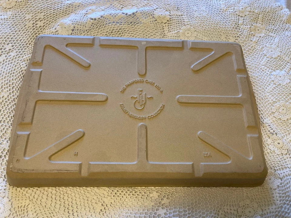 Pampered Chef Stoneware Bar Pan 16x10 Family Heritage Classics USA - Image 4 of 4