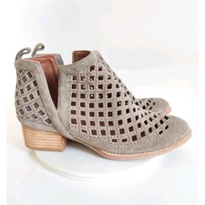 Jeffrey Campbell Taggart Booties 9 Boots Taupe Perforated Suede Cutout Western