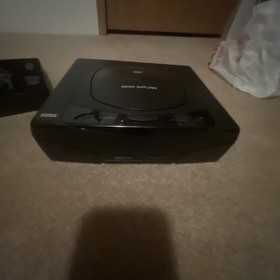 Sega Saturn Console with 5 Games  2 Controllers And Carry Case Lot Please Read