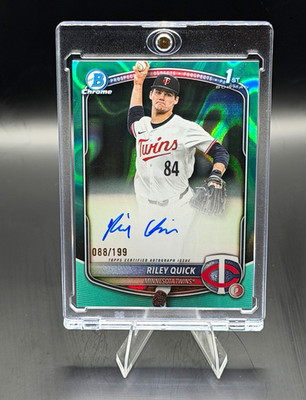2025 Topps Bowman Chrome Riley Quick 1st Auto Green Refractor /199 🔥📈