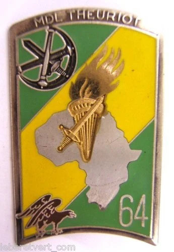 64° Promotion ESOA insigne Artillerie MDL THEURIOT ORIGINAL Arthus Bertrand