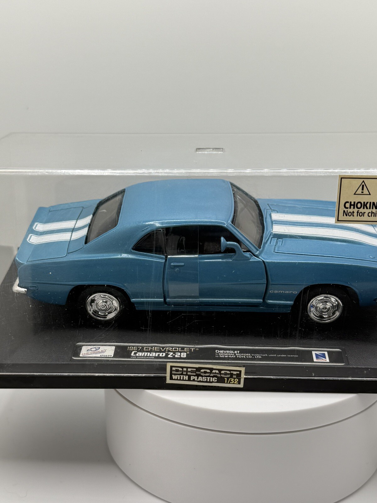 New Ray Light Blue 1967 Chevy Camaro Z-28 1:32 Scale Diecast Model Muscle Car