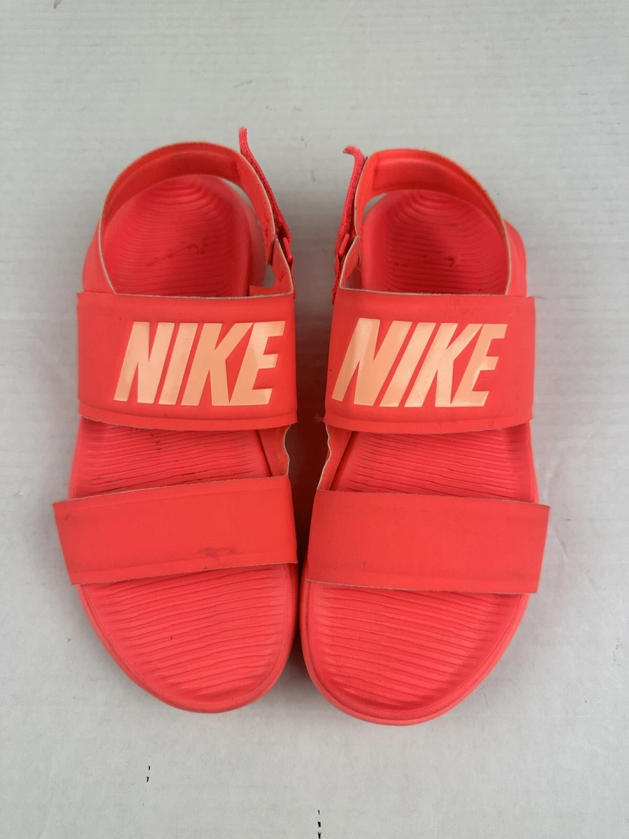 nike tanjun sandals pink
