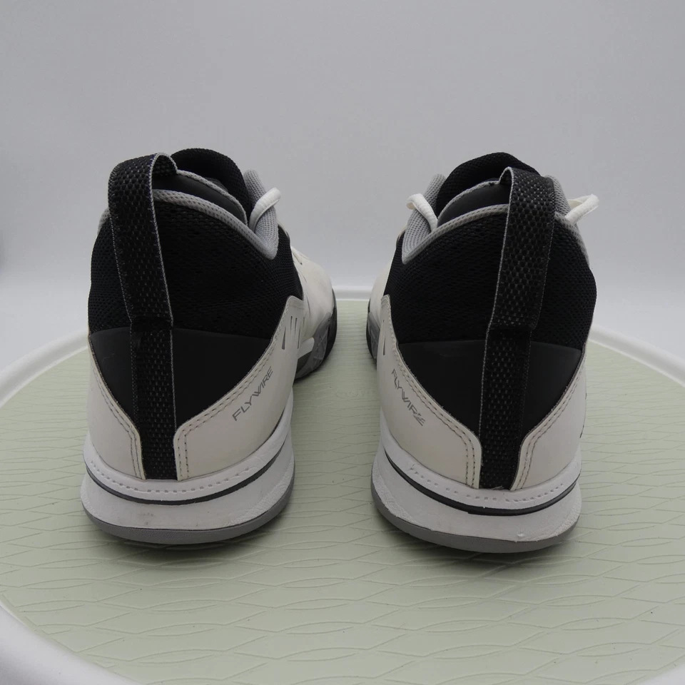 Jordan CP3.V 487428-104 Hombres EE. UU. 12 Zapatos de Baloncesto Blanco Cemento Tenis Atléticos Foto 4 de 4