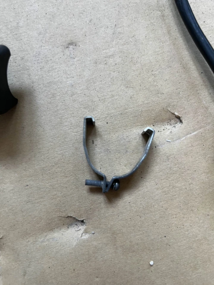 Yamaha YZ250F 2002 botón de interruptor de apagado Foto 4 de 4