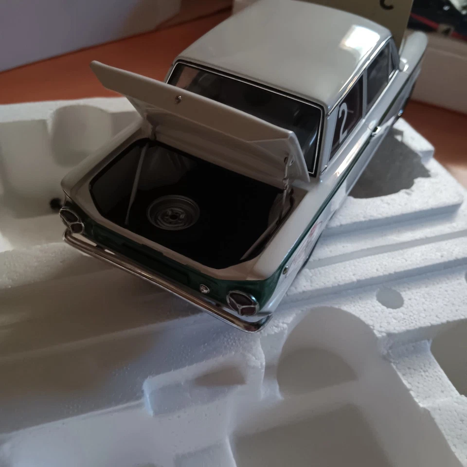 Autoart 1:18 scale diecast model of the Ford Cortina MK  - image 3 of 4
