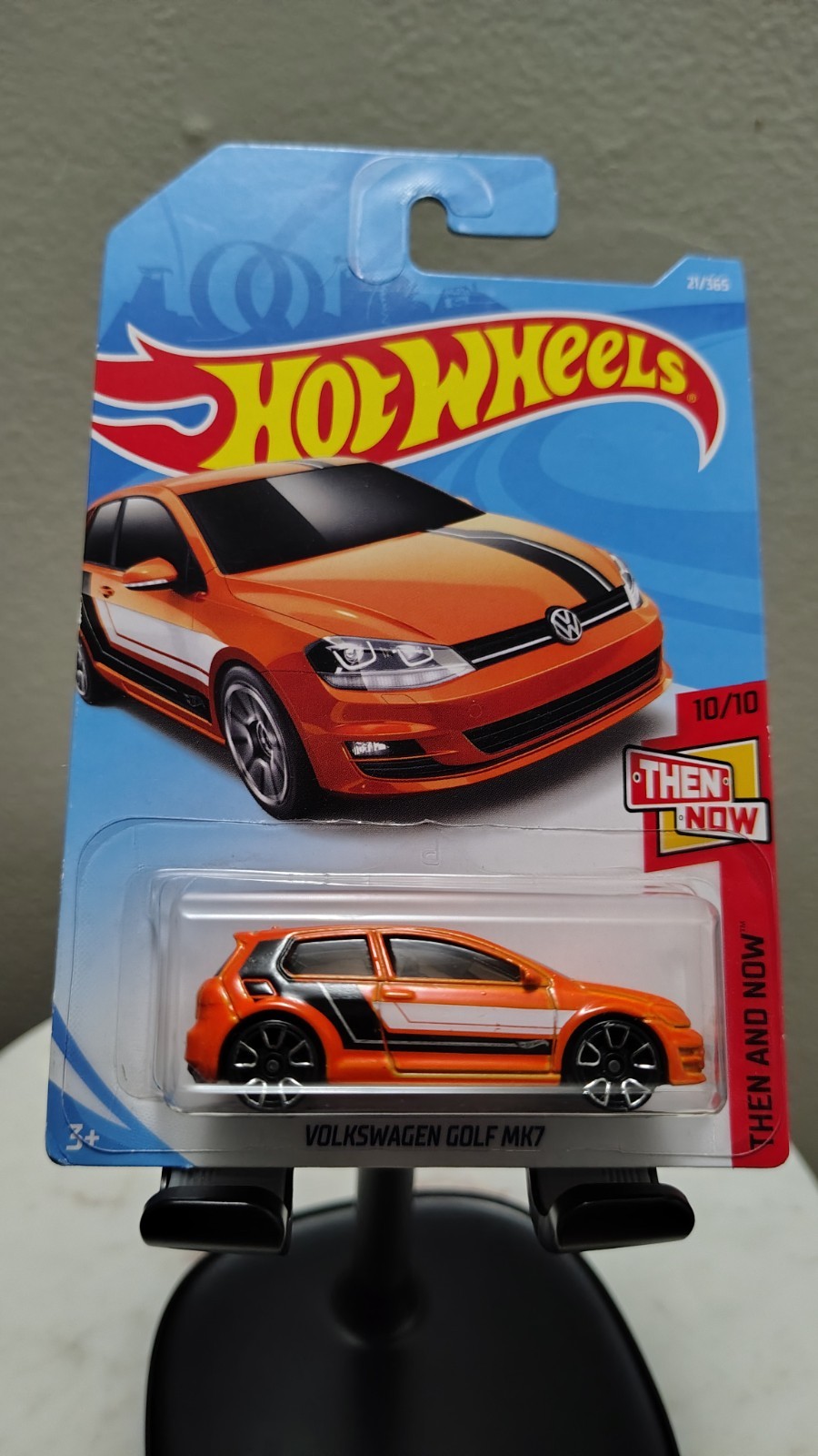 Hot Wheels Then and Now Volkswagen Golf MK7 - Stocking Stuffers