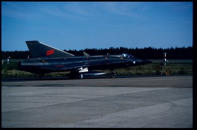 BD308 ORIGINAL K64 AIRCRAFT SLIDE: Finnish AF Saab J-35S Draken DK-229