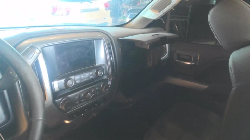 Transfer Case 6.0L Dash Switch Opt Nqf Fits 17-19 SIERRA 2500 PICKUP 1910232 - Image 3 of 4