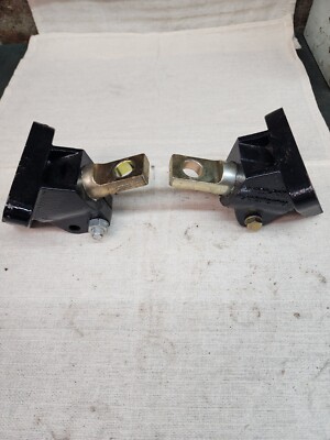 VOLVO PENTA MERCRUISER INDMAR MARINE POWER V6 V8 ADJUSTABLE ENGINE MOUNT BRACKET