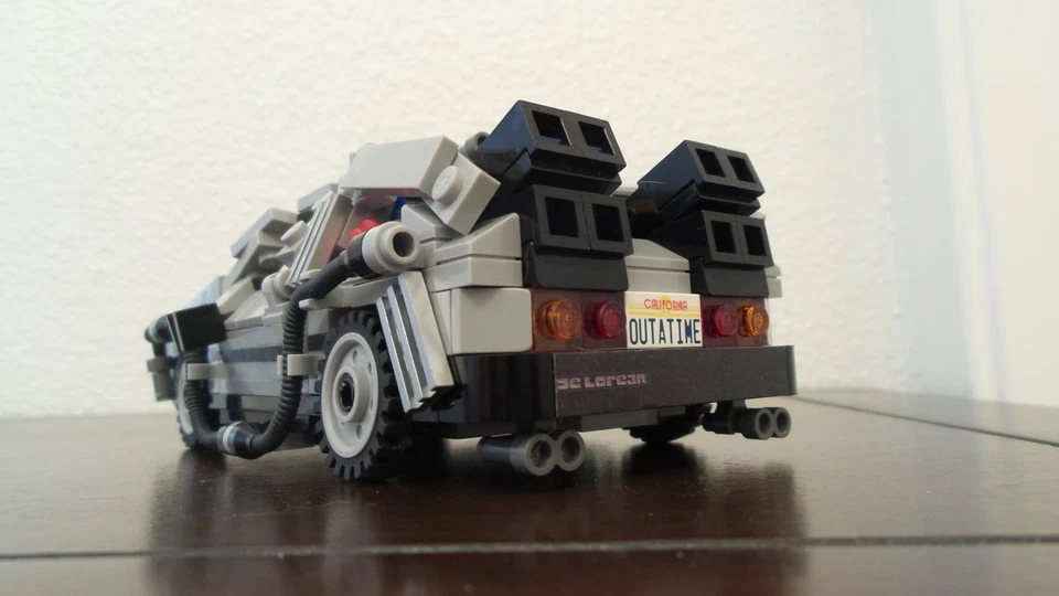 Lego 21103 Back to the Future DeLorean Custom Instructions - Image 4 of 4