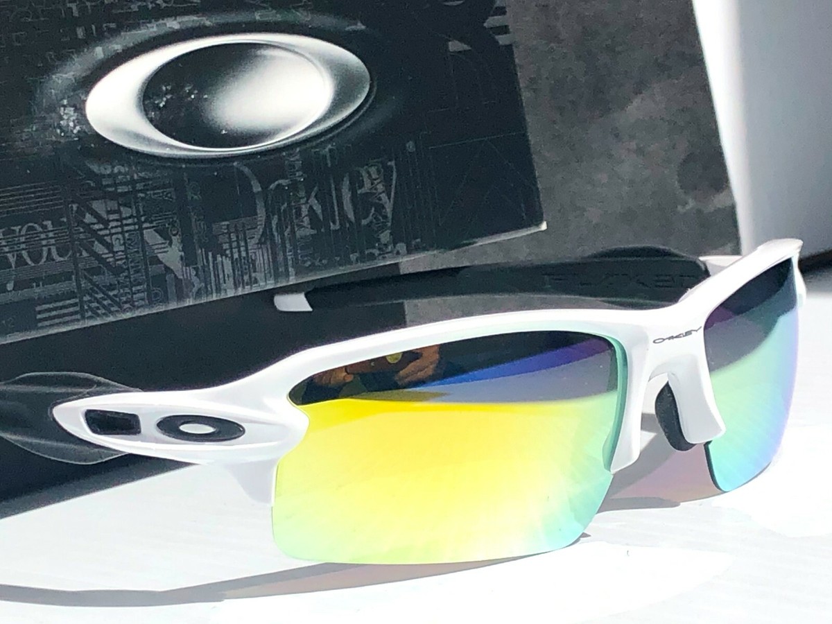 NEW* Oakley FLAK 2.0 WHITE w POLARIZED Galaxy Gold Lens Sunglass