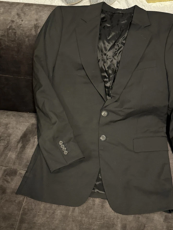 Chaqueta deportiva Gucci para hombre SZ48 Slim Fit Black 2 Button Foto 3 de 4