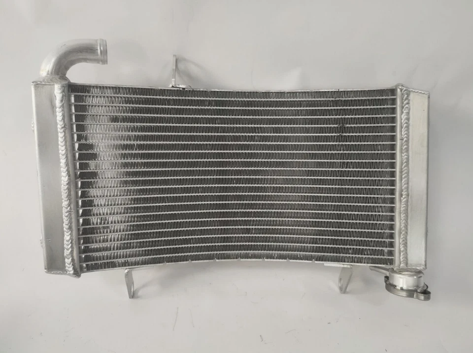 NUEVO radiador de aluminio para Ducati Monster S4/2003-08 2001-2002 Ducati Monster S4R Foto 4 de 4