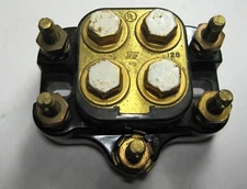 Tii  SIGNAL CIRCUIT PROTECTOR 87-1111 LISTED 899A  VINTAGE !