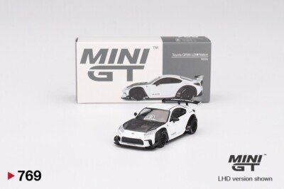 Mini GT 1:64 Toyota GR86 LB Nation White Diecast Model Car