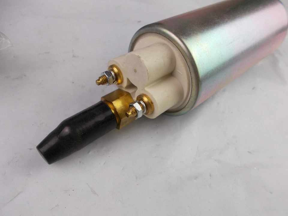 Bomba de combustible eléctrica CARQUEST E352513 xref: Delphi FD0010 se adapta; Jetta 1980-1984 Foto 2 de 4