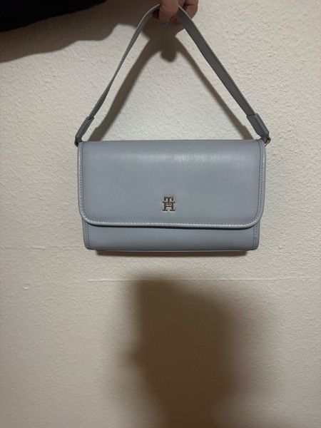 Tommy Hilfiger Handtasche, hellblau, Top zustand!