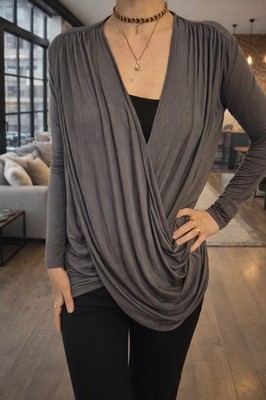 Exklusives Designer Shirt Vivienne Tam auffälliger Wasserfall Ausschnitt Gr. M