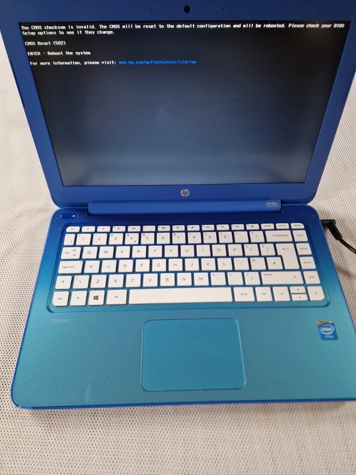 Hp stream 13-c009sa 13.3" Laptop For Parts Read Description - Image 4 of 4