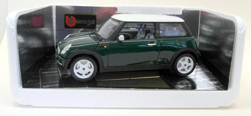 Coche modelo Burago escala 1/18 diecast 3379 Mini Cooper 2000 verde blanco Foto 2 de 2