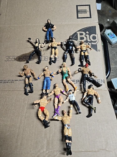 Lot Of 12 WWE Build N Brawl 3.75" Figure Lot Razor Stone Cold Edge Etc Jakks