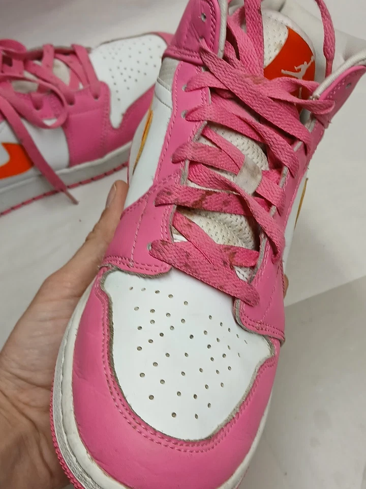 Nike Air Jordan 1 Mid GS Pinksicle Safety Orange White DX3240-681 Size 7y - Image 3 of 4