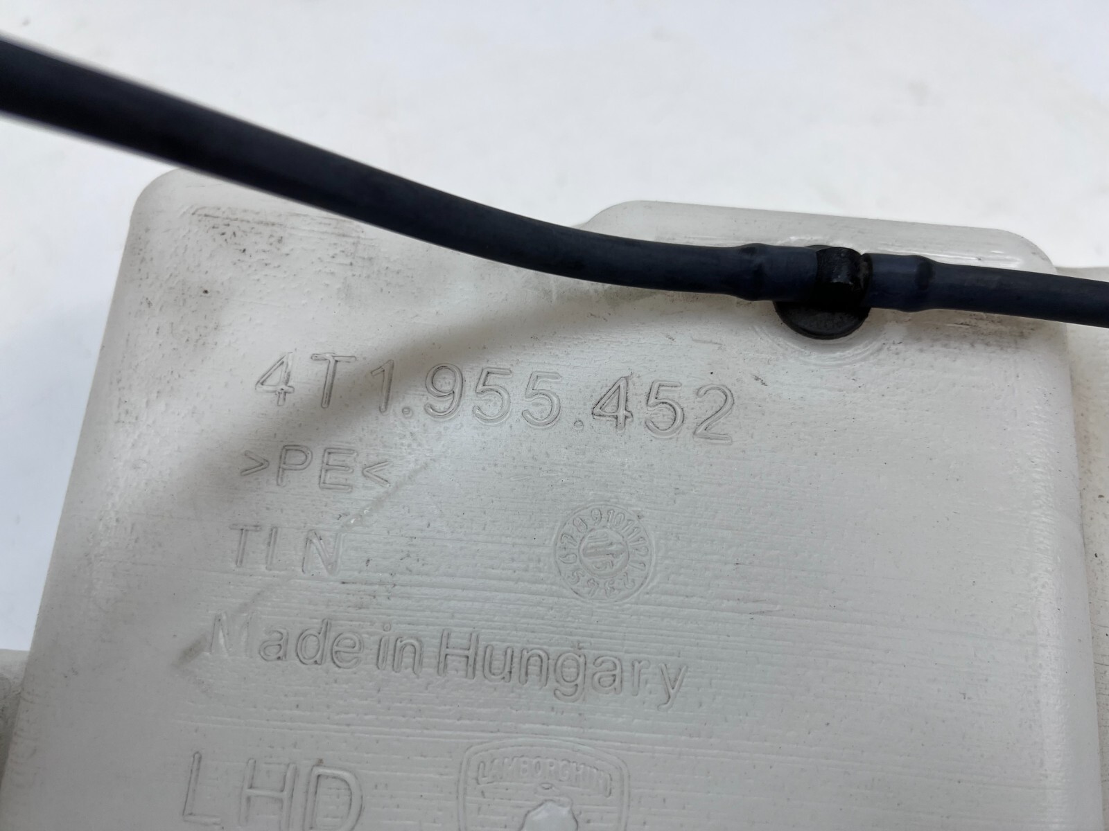 LAMBORGHINI HURACAN LP610 WATER RESERVOIR WASHER WATER TANK OEM 4T1955945A