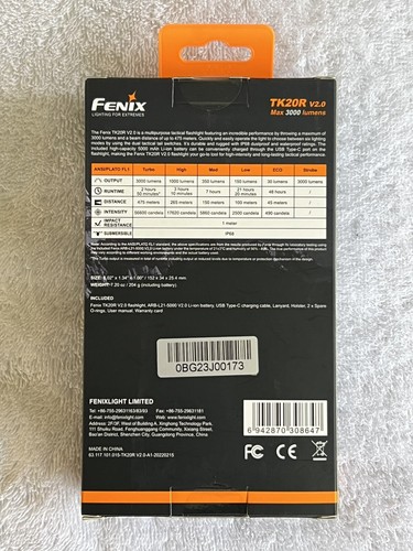 Fenix TK20R V2.0 3000 Lumens Multipurpose Rechargeable Tactical Flashlight - Picture 2 of 10