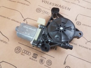 Original Audi VW Fensterhebermotor Fensterheber Motor 8W0959802 Top !
