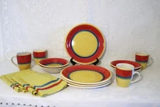 ROYAL NORFOLK GREENBRIER MAMBO RED BLUE YELLOW 16 Pcs 4 Pc Place Set Serv for 4