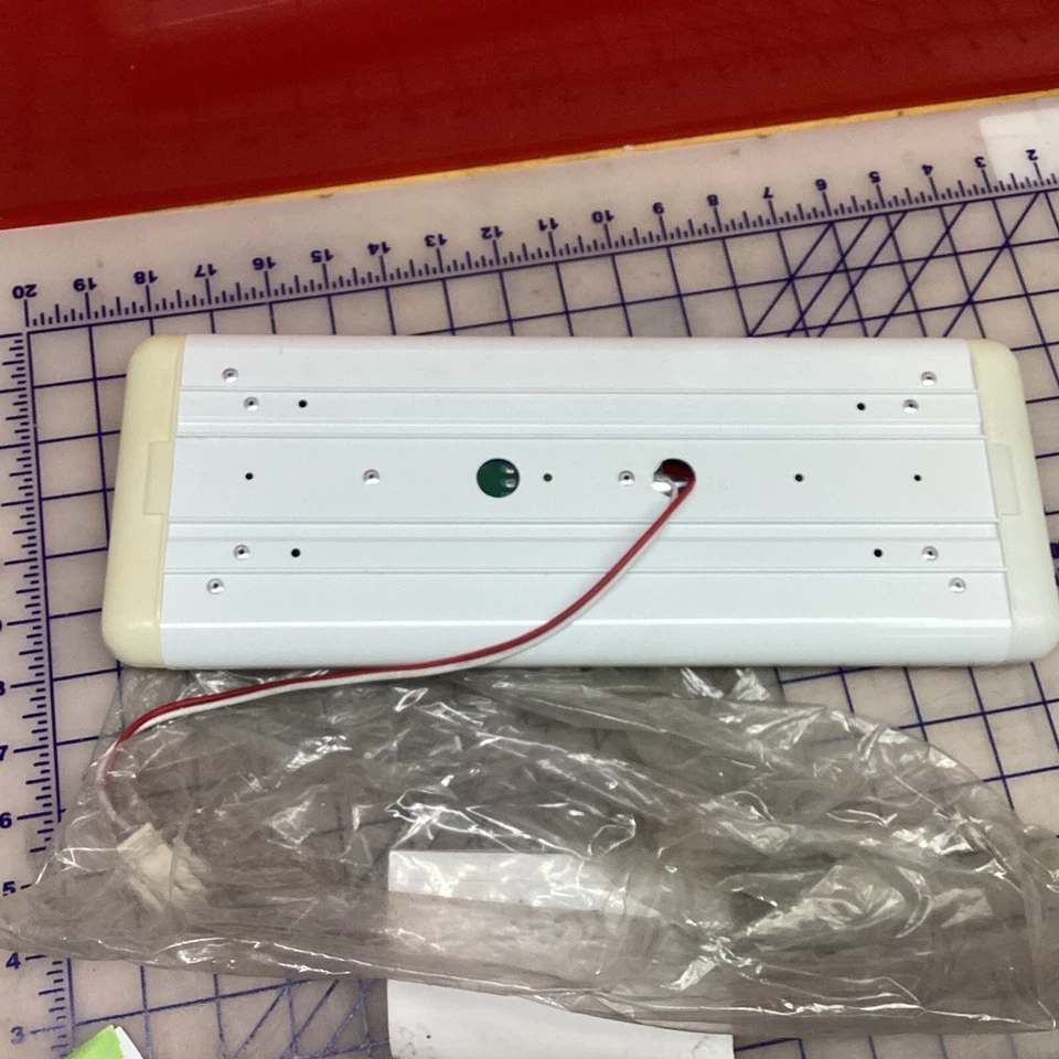 Conjunto de luz interior sobre puerta de silla de ruedas autobús escolar Charter Coach Ece6016 Foto 4 de 4